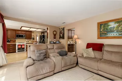 27851 Wild Sage Court, Romoland, CA 92585 - Photo 9