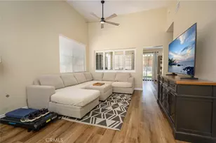 41167 Lorient Ct, Murrieta, CA 92562 - Photo 3