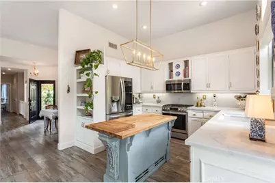 37849 Bear View Circle, Murrieta, CA 92562 - Photo 5