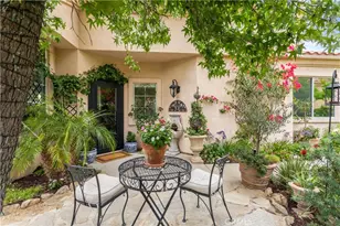 37849 Bear View Cir, Murrieta, CA 92562 - Photo 7