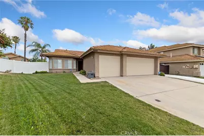 39560 Glenwood Court, Murrieta, CA 92563 - Photo 5