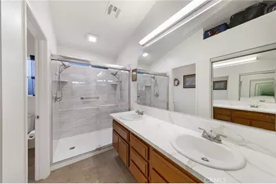 39560 Glenwood Court, Murrieta, CA 92563 - Photo 31