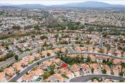 39560 Glenwood Court, Murrieta, CA 92563 - Photo 43