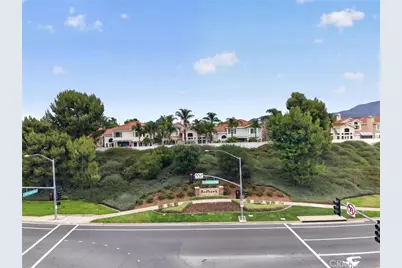 45388 Callesito Burgos, Temecula, CA 92592 - Photo 31