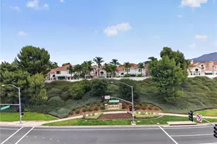 45388 Callesito Burgos, Temecula, CA 92592 - Photo 31