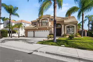 23715 Via Segovia St, Murrieta, CA 92562 - Photo 9