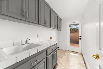23715 Via Segovia Street, Murrieta, CA 92562 - Photo 33