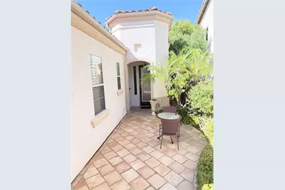 31281 Canterbury Court, Temecula, CA 92591 - Photo 3