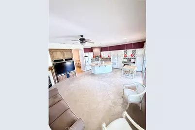 31281 Canterbury Court, Temecula, CA 92591 - Photo 7