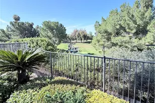 31281 Canterbury Ct, Temecula, CA 92591 - Photo 17