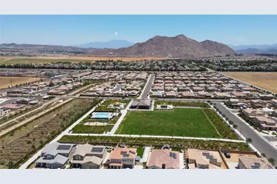 27256 Old Miner, Menifee, CA 92585 - Photo 43