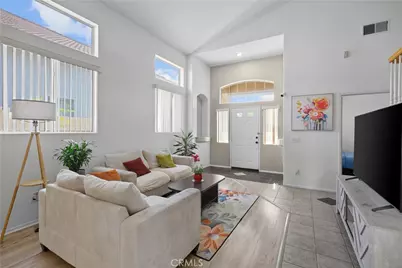 39755 Naples, Murrieta, CA 92563 - Photo 5