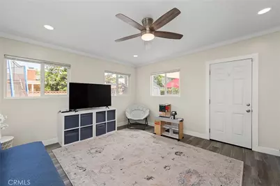 1583 W Cerritos, Anaheim, CA 92802 - Photo 21