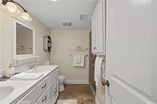 1583 W Cerritos, Anaheim, CA 92802 - Photo 25
