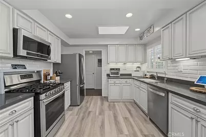 1583 W Cerritos, Anaheim, CA 92802 - Photo 7
