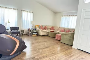 25625 Sierra Bello Ct, Moreno Valley, CA 92551 - Photo 3