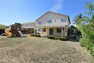 23281 Highland Oaks Ct, Wildomar, CA 92595 - Photo 13