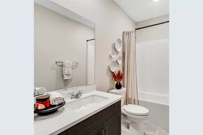 2857 E Amberley Privado, Ontario, CA 91762 - Photo 9