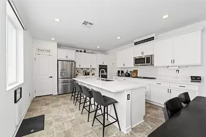 36569 Diego Springs, Murrieta, CA 92563 - Photo 7