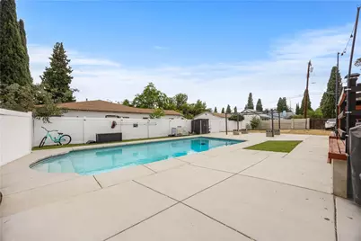 905 N San Gorgonio Avenue, Banning, CA 92220 - Photo 43