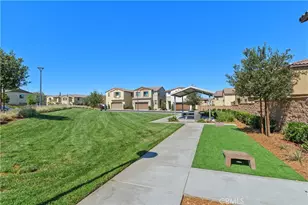 29367 Copper Skye, Winchester, CA 92596 - Photo 35