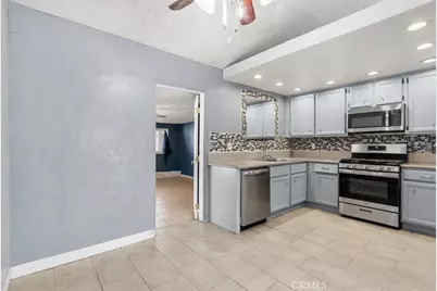 5311 Katrina, Palmdale, CA 93552 - Photo 7