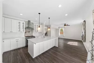 42577 Drennon Ct, Temecula, CA 92592 - Photo 17