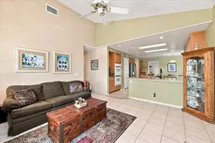 40482 Calle Lampara, Murrieta, CA 92562 - Photo 11