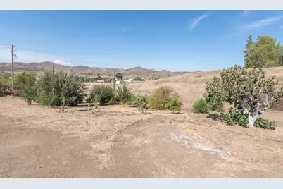 33900 Andy, Winchester, CA 92596 - Photo 5