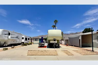 827 Deerwood Drive, San Jacinto, CA 92583 - Photo 1