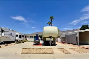 827 Deerwood Dr, San Jacinto, CA 92583 - Photo 1