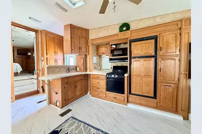 827 Deerwood Drive, San Jacinto, CA 92583 - Photo 7