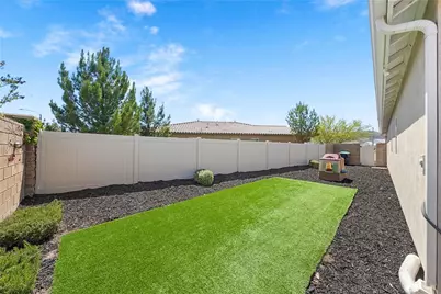 29050 Golden Sunset, Winchester, CA 92596 - Photo 29