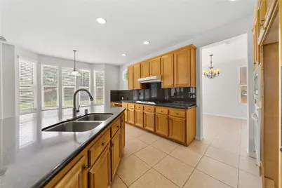 1696 Tamarron, Corona, CA 92883 - Photo 23