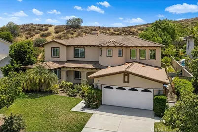 1696 Tamarron, Corona, CA 92883 - Photo 3