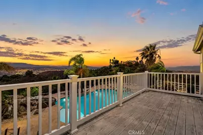 21330 Camino Arriba, Murrieta, CA 92562 - Photo 5