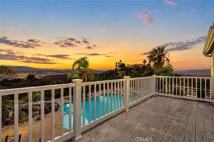 21330 Camino Arriba, Murrieta, CA 92562 - Photo 5