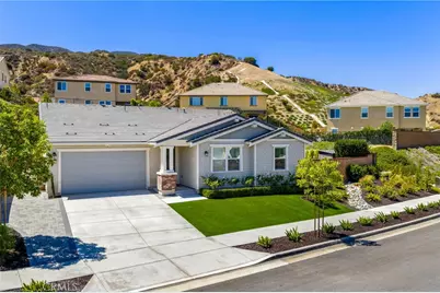 2770 Santa Fiora Drive, Corona, CA 92882 - Photo 5