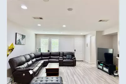 6397 Marbella, Eastvale, CA 91752 - Photo 17