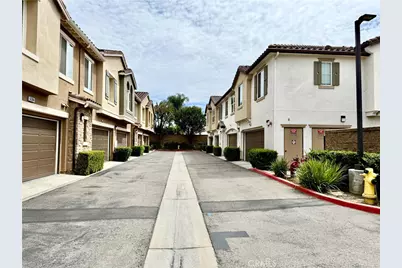 6397 Marbella, Eastvale, CA 91752 - Photo 3