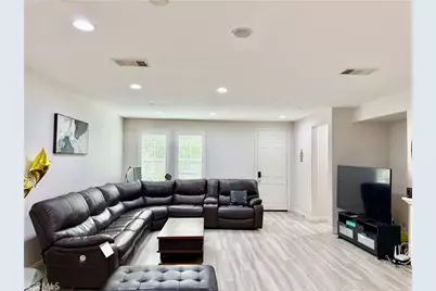 6397 Marbella, Eastvale, CA 91752 - Photo 17