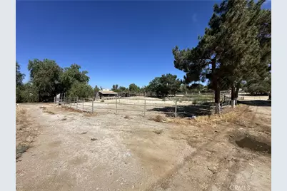 26985 Emerett Lane, Perris, CA 92571 - Photo 33