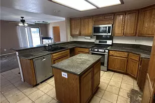 26985 Emerett Ln, Perris, CA 92571 - Photo 13