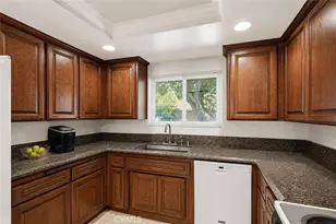 31948 Del Cielo, Bonsall, CA 92003 - Photo 11