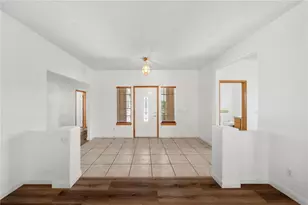 12922 Lompoc, Apple Valley, CA 92308 - Photo 11