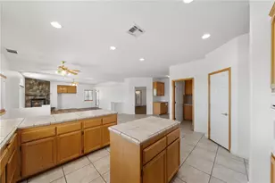 12922 Lompoc, Apple Valley, CA 92308 - Photo 9