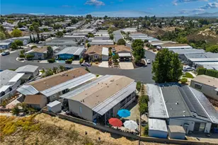 28610 Via Arboleda, Murrieta, CA 92563 - Photo 5