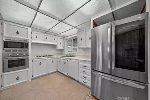 28610 Via Arboleda, Murrieta, CA 92563 - Photo 13