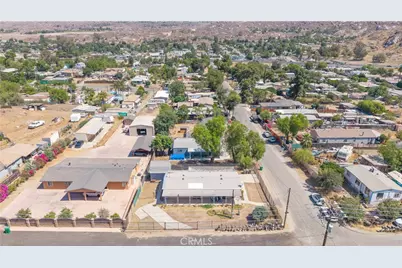 26299 Olson, Homeland, CA 92548 - Photo 5