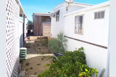 575 S Lyon #125, Hemet, CA 92543 - Photo 7